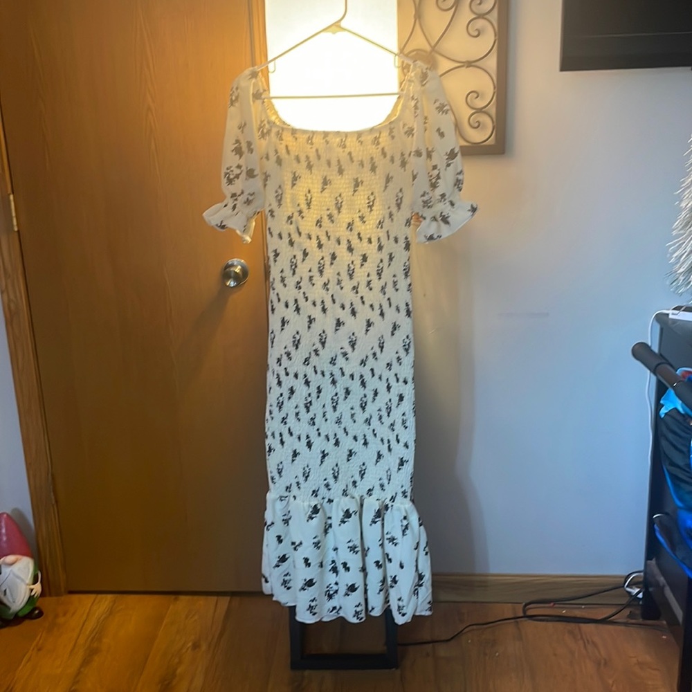 Dress size small shein